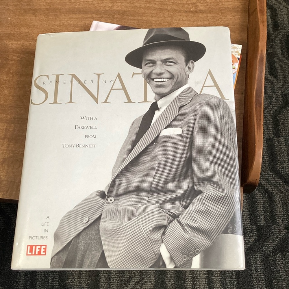 Remembering Sinatra A Life in pictures LIFE books New condition